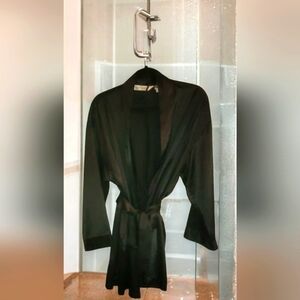 Victoria's Secret Silky Feel Robe with Pockets